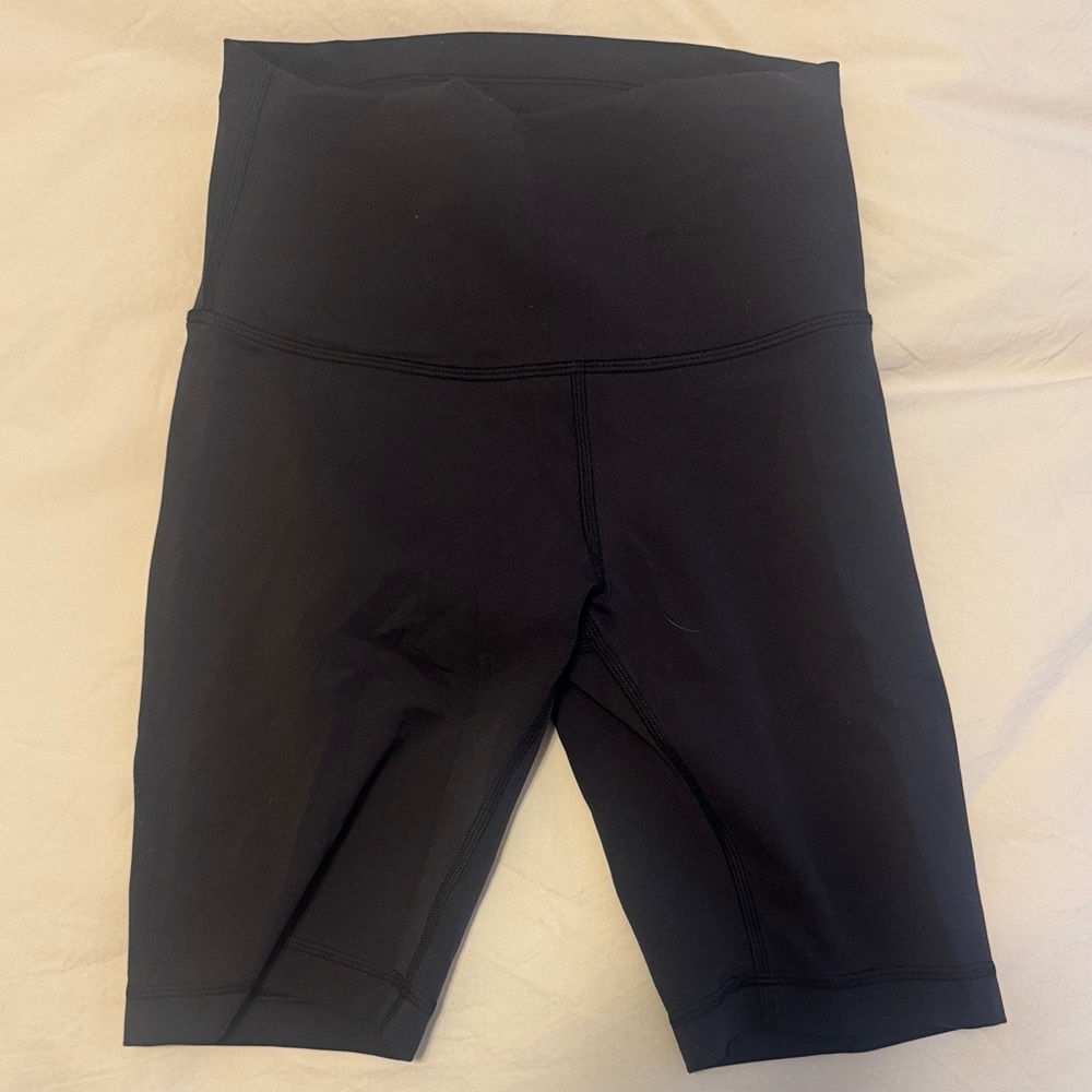 Like new lululemon bike shorts - size 4